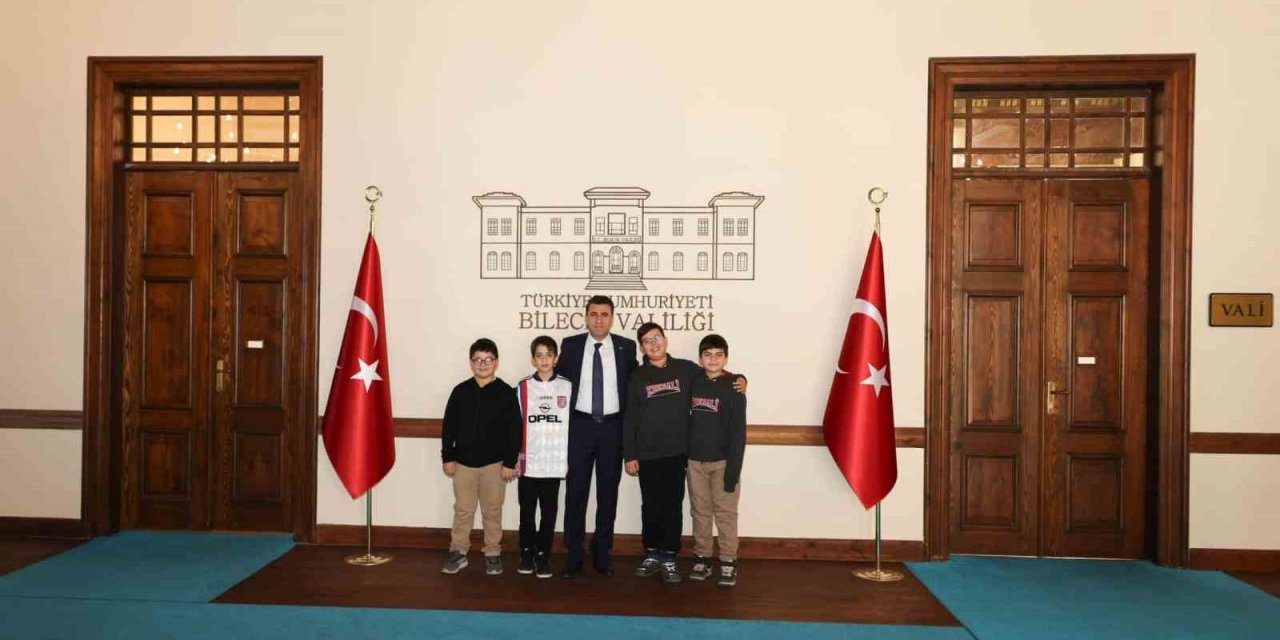 Miniklerden İadei ziyaret