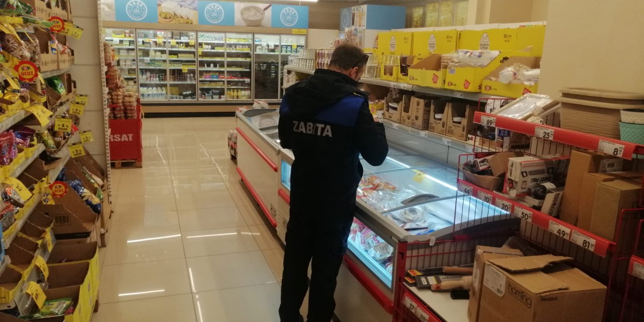 Zabıtadan market denetimi