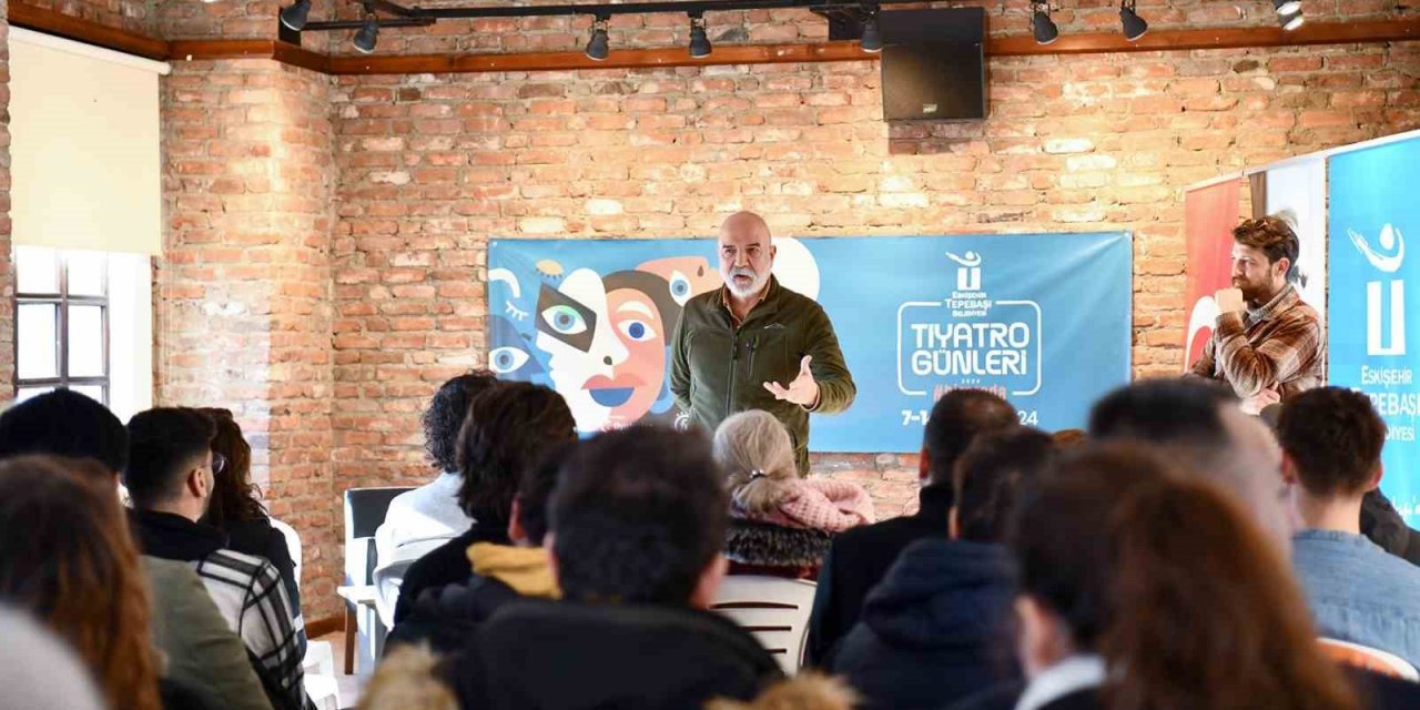 Altan Gördüm, Tiyatro Severlerle Buluştu