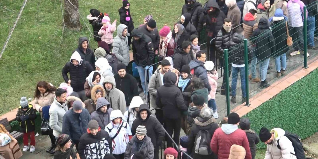 Uludağ’a Turist Akını Başladı