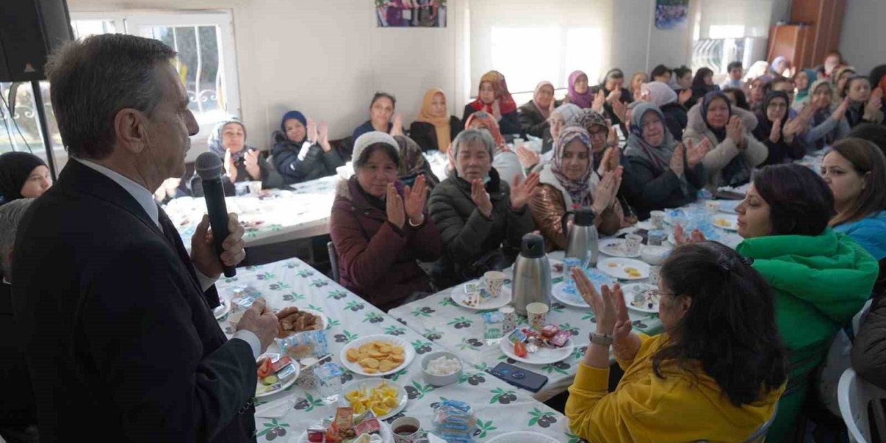 “Türkiye’de Parmakla Gösterilen İlçe Olduk”