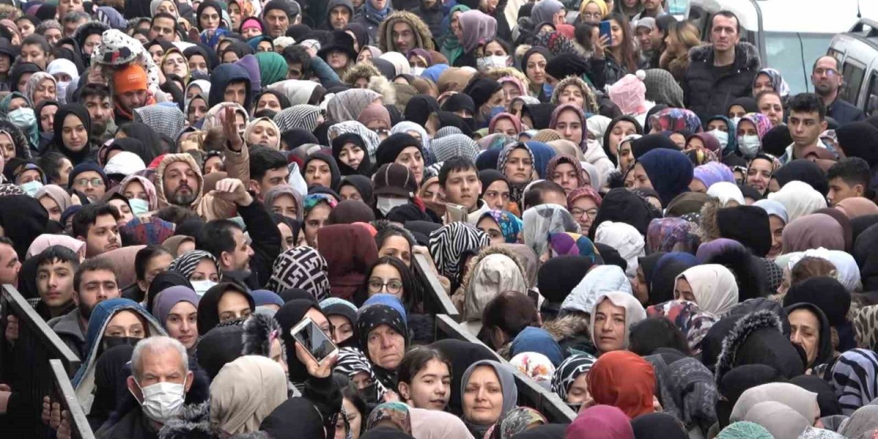 Ucuz Tencere, Tabak Çılgınlığı...birbirlerini Ezip, Çocuklarını Kaybettiler