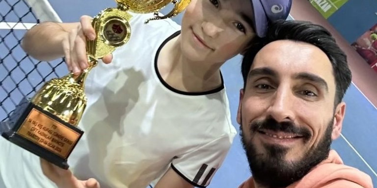 Eskişehirli Genç Sporcu Tenis Turnuvasında Şampiyon Oldu