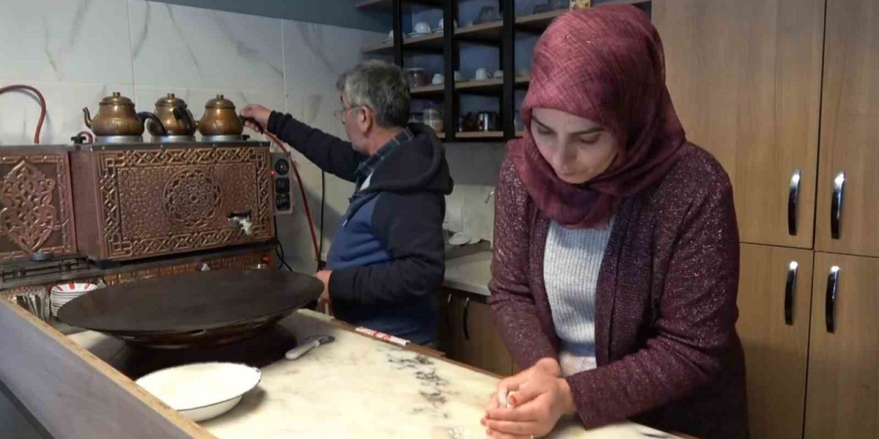 Minibüste Başladılar, İşyeri Açtılar