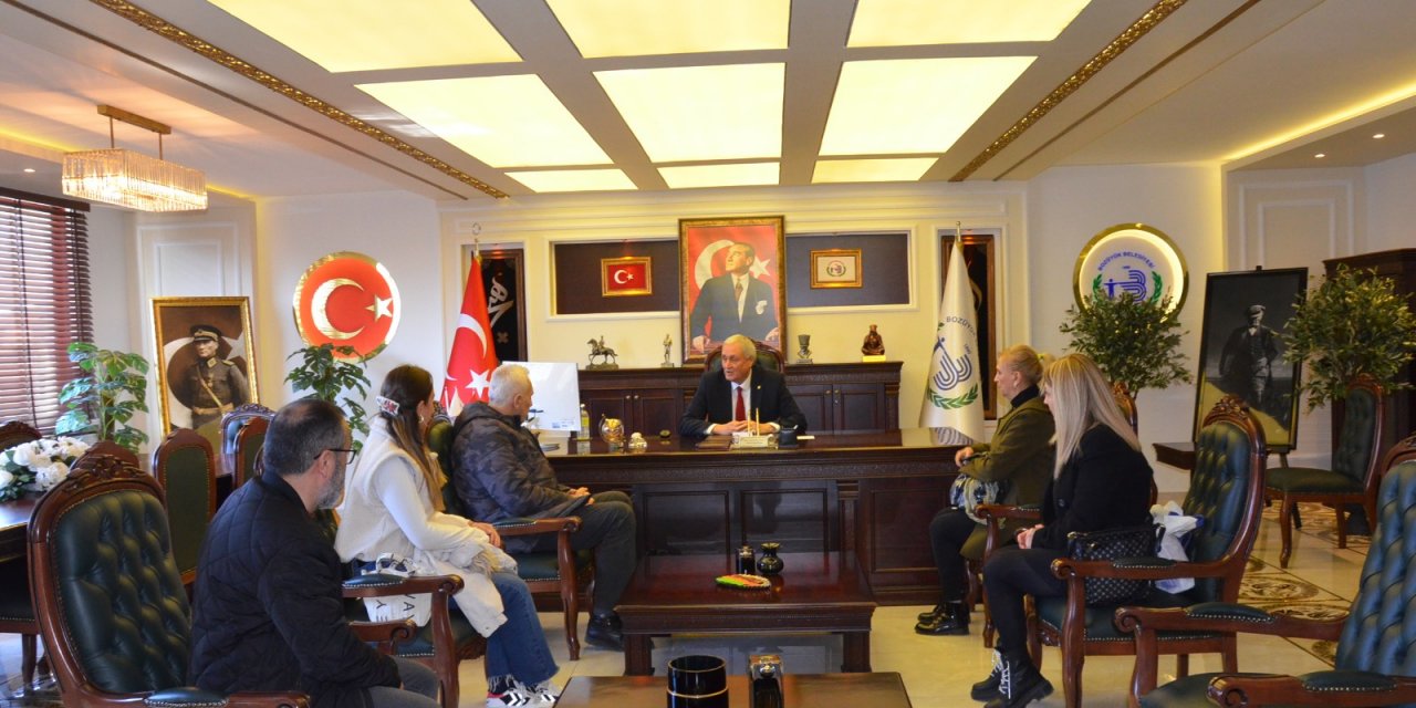 THM Koro Şefi ve Koro Başkanlarından Başkan Bakkalcıoğlu’na ziyaret