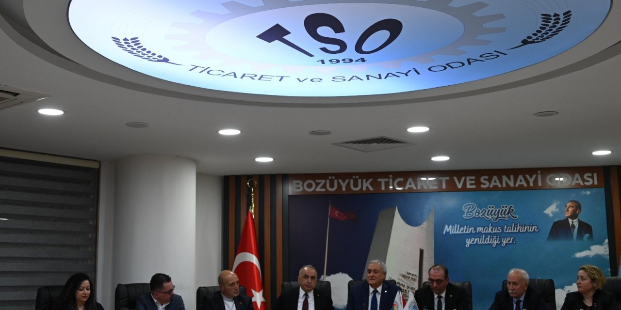 Başkan Bakkalcıoğlu’ndan Ticaret ve Sanayi Odasına Ziyaret
