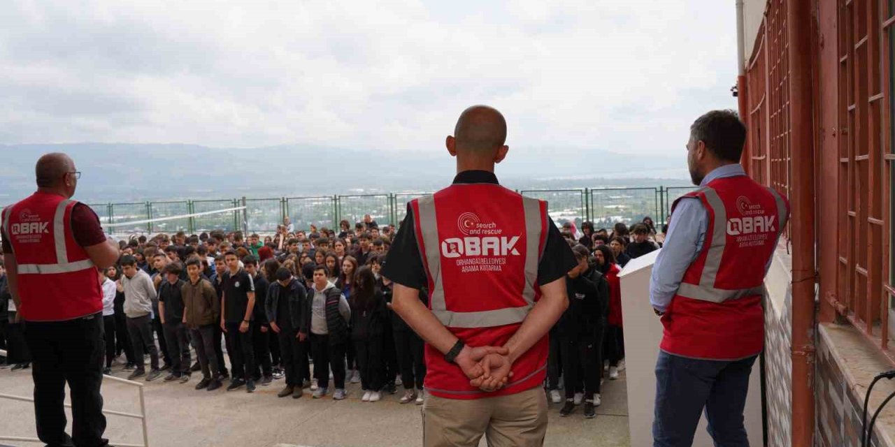 Obak 8400 Kişiye Arama Kurtarma Eğitimi Verdi