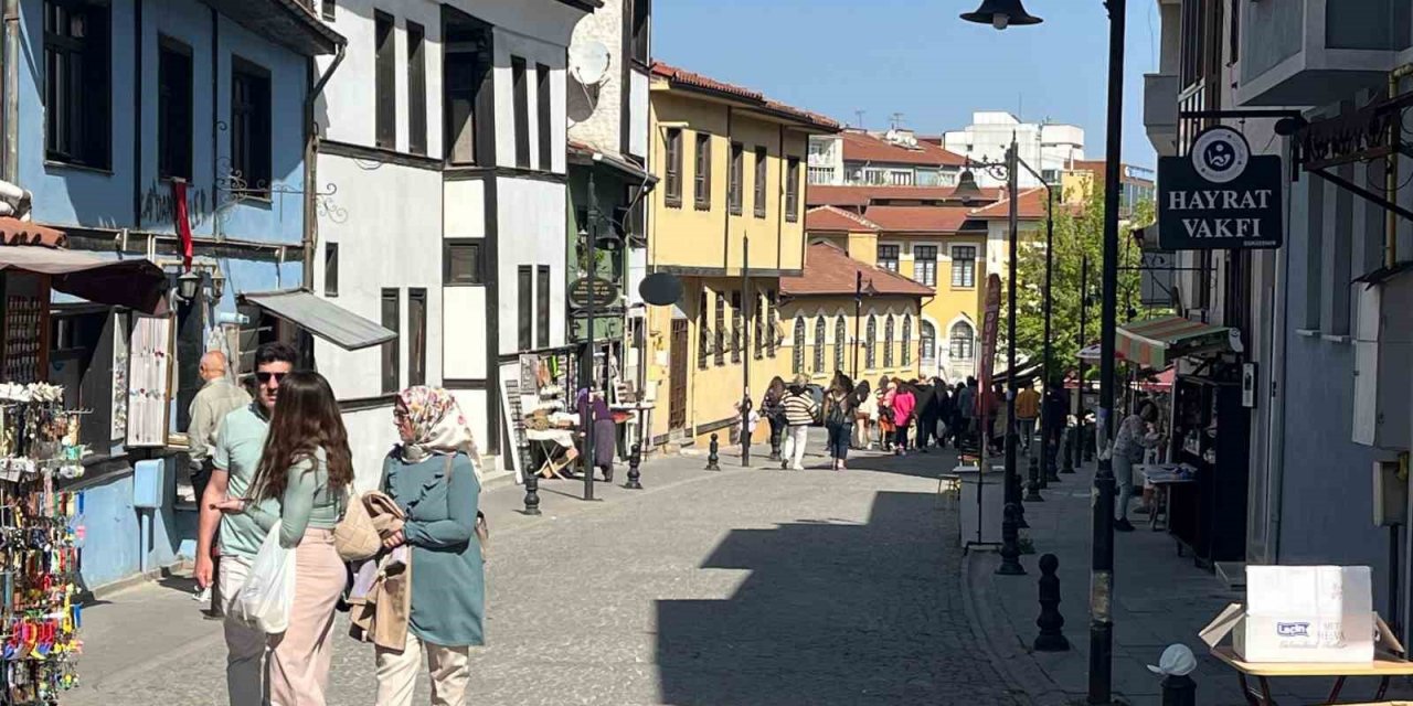 Odunpazarı Yoğunluğu Erkenden Başladı