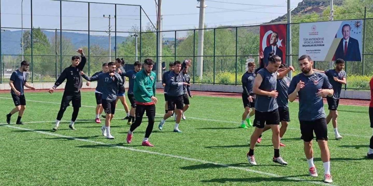 1969 Bilecik Spor Kulübü Zorlu Maç Öncesi Hazırlıklarına Başladı