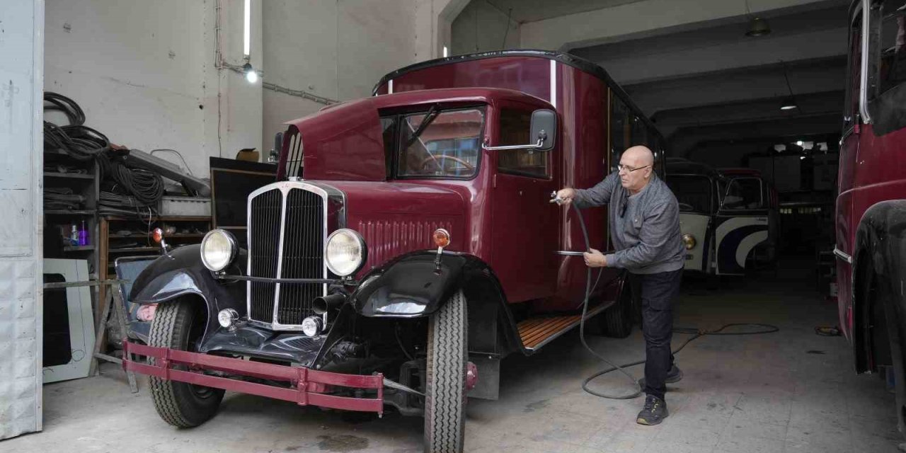 1938 Model Otobüsün Son Hali Göz Kamaştırdı
