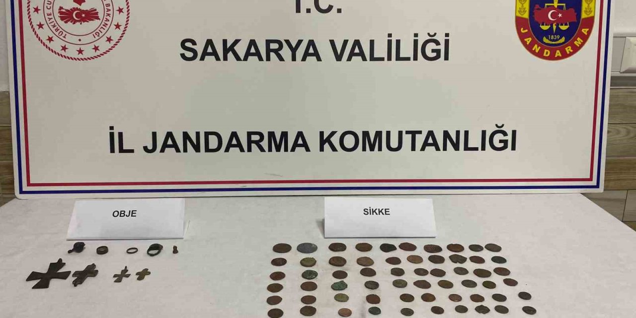 82 Adet Sikke ve 9 Adet Obje Ele Geçirildi