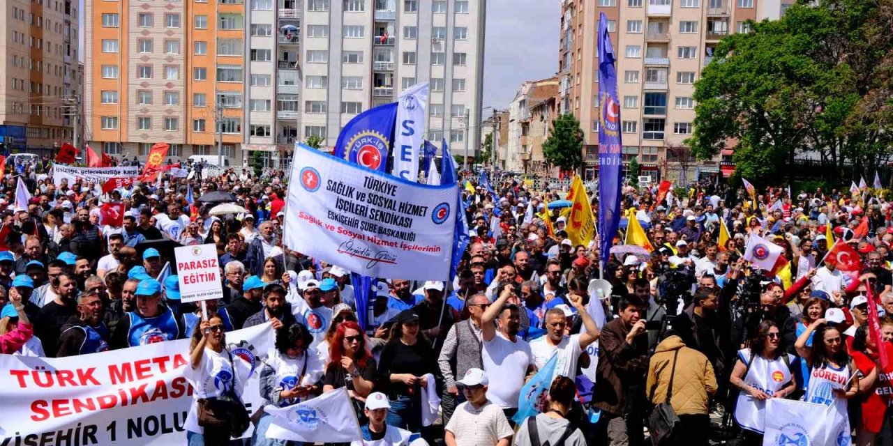 Eskişehir’de 1 Mayıs İşçi Bayramı Coşkusu