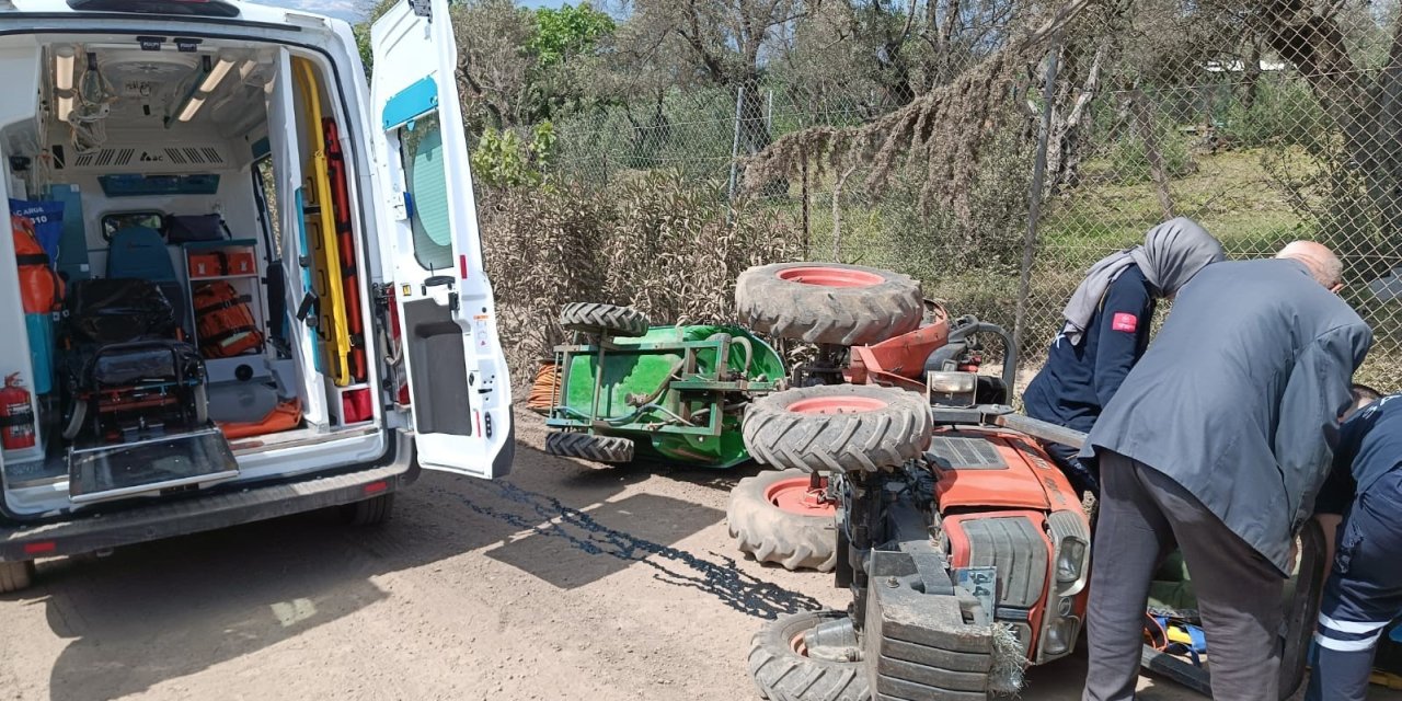 Traktörün Altında Kalan Sürücü Ölümden Döndü