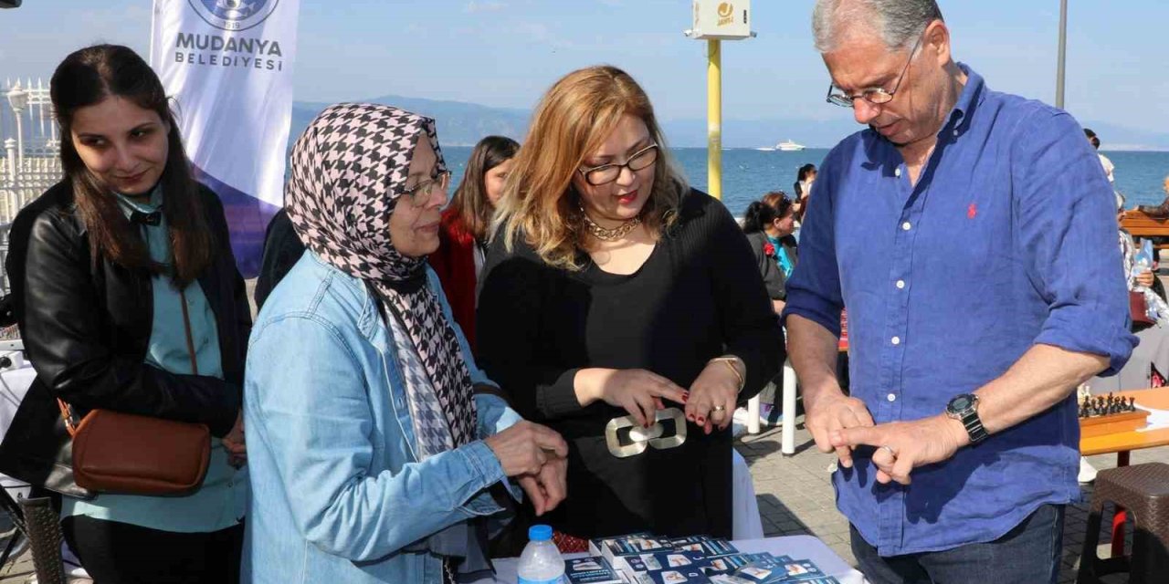 Engelsiz Yaşama Dikkat Çektiler