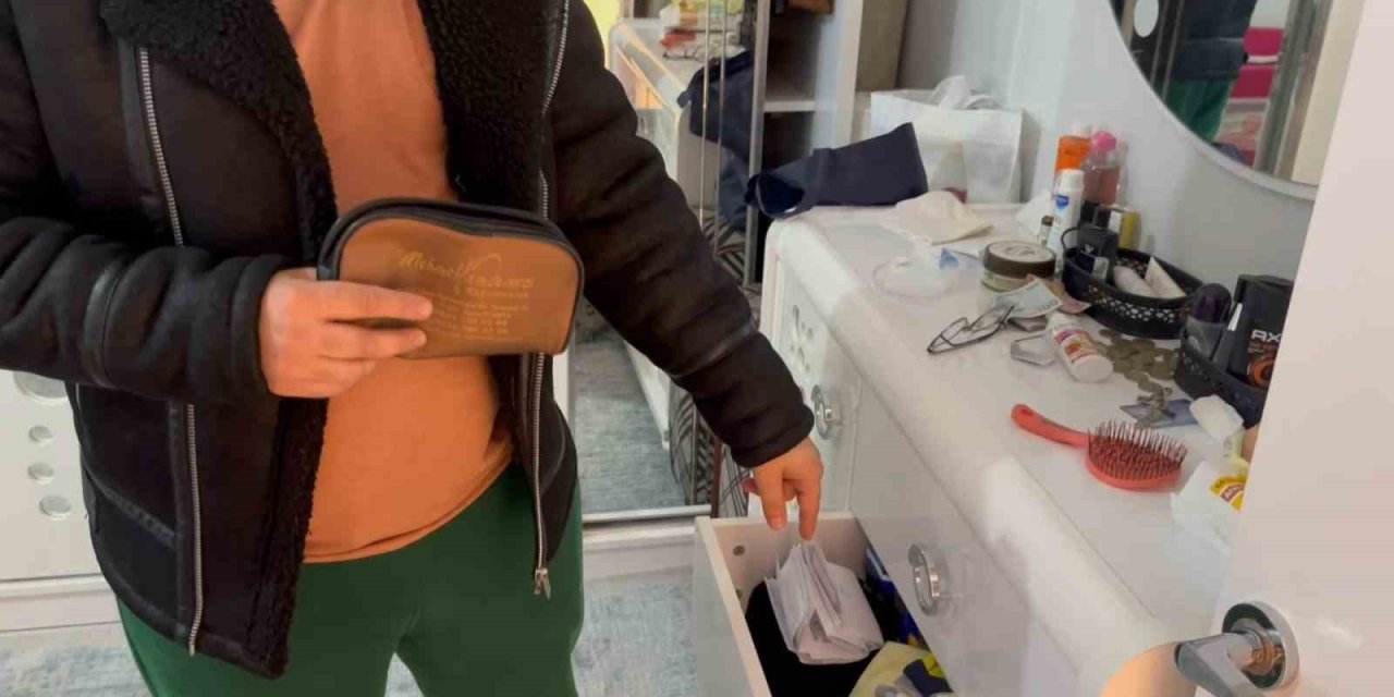 Pazara Gitti, Mücevherleri Çalındı