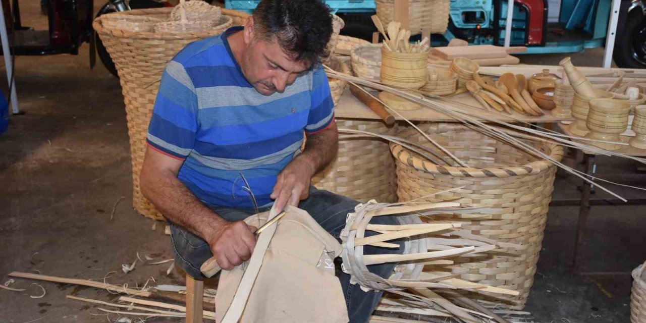 Dede Ve Babasından Öğrendiği Mesleğini 40 Yıldır Sürdürüyor