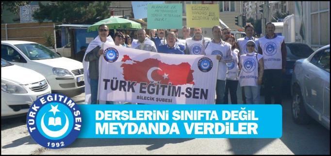 DERSLERİNİ SINIFTA DEĞİL MEYDANDA VERDİLER