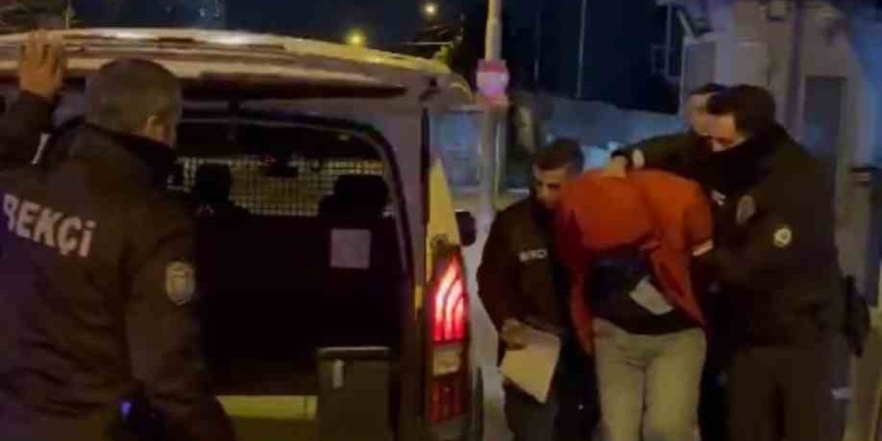Uyuşturucuyla Yakalanan Şahıs Ekiplere "Yakmayın Beni" Diye Yalvardı