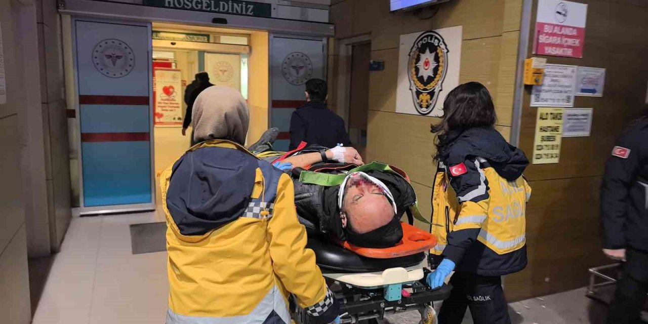 Devrilen Motosikletin Sürücüsü Ağır Yaralandı