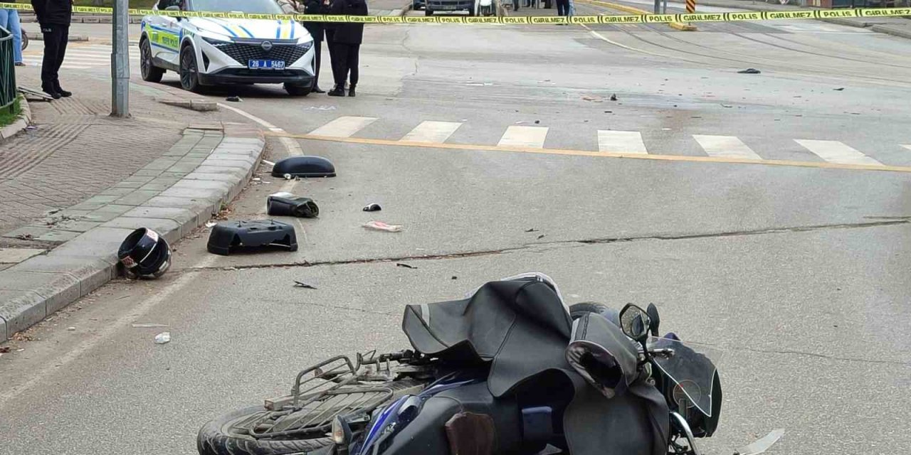 Kazada Motosiklet Sürücüsü Ağır Yaralandı
