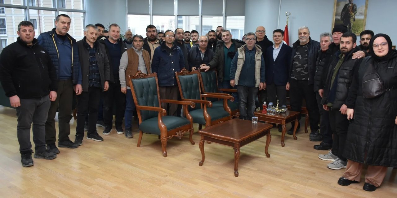 Tuhafiye Pazarı Esnafından Başkan Durgut'a Ziyaret
