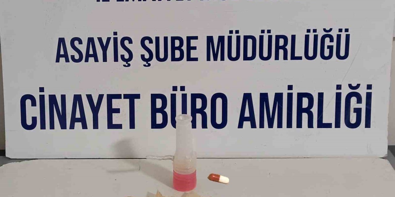 Park Halindeki Araçta Uyuşturucu Ele Geçirildi