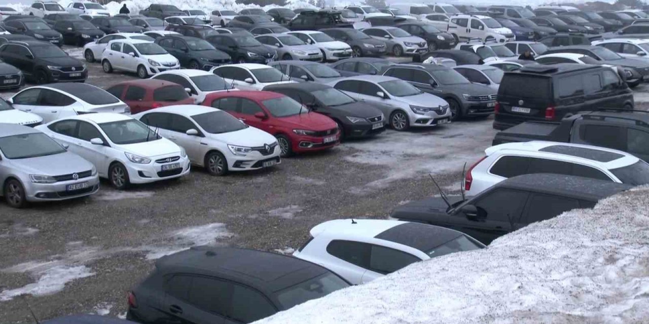 Uludağ’da Otopark Kaosu