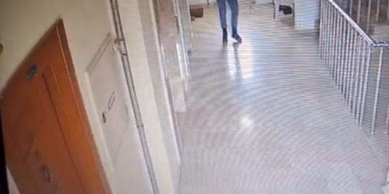Yaşlı Kadını ‘Polis’ Diyerek Kandırıp 1 Milyon 500 Bin Lira Dolandırdı