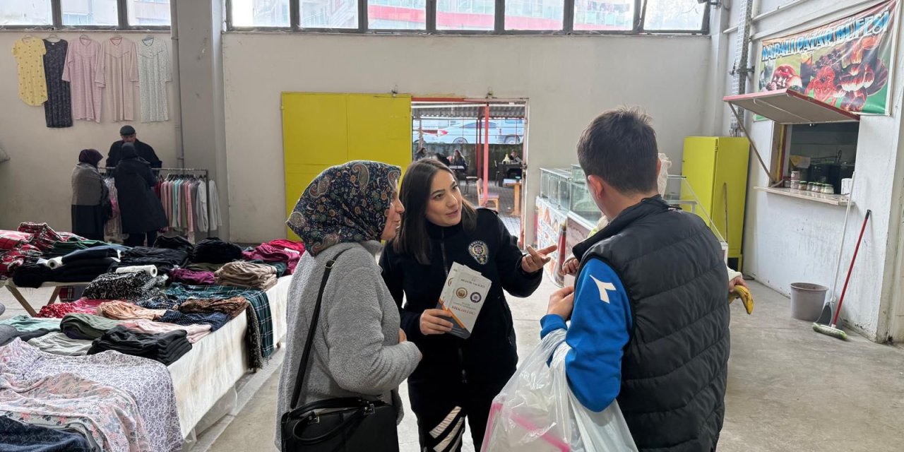 Vatandaşlara Bilgilendirme Yapıldı