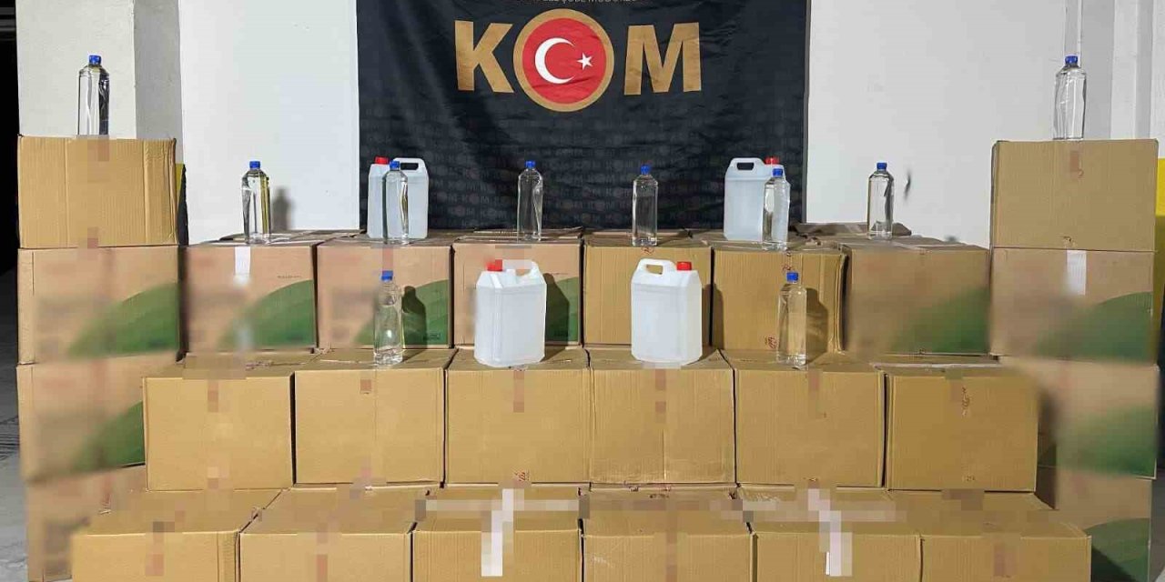 Bin 500 Litre Kaçak Alkol Ele Geçirildi