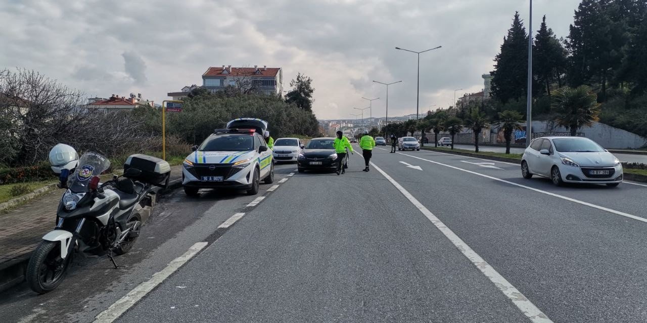 Hızlı Sürücüler Cezadan Kaçamadı
