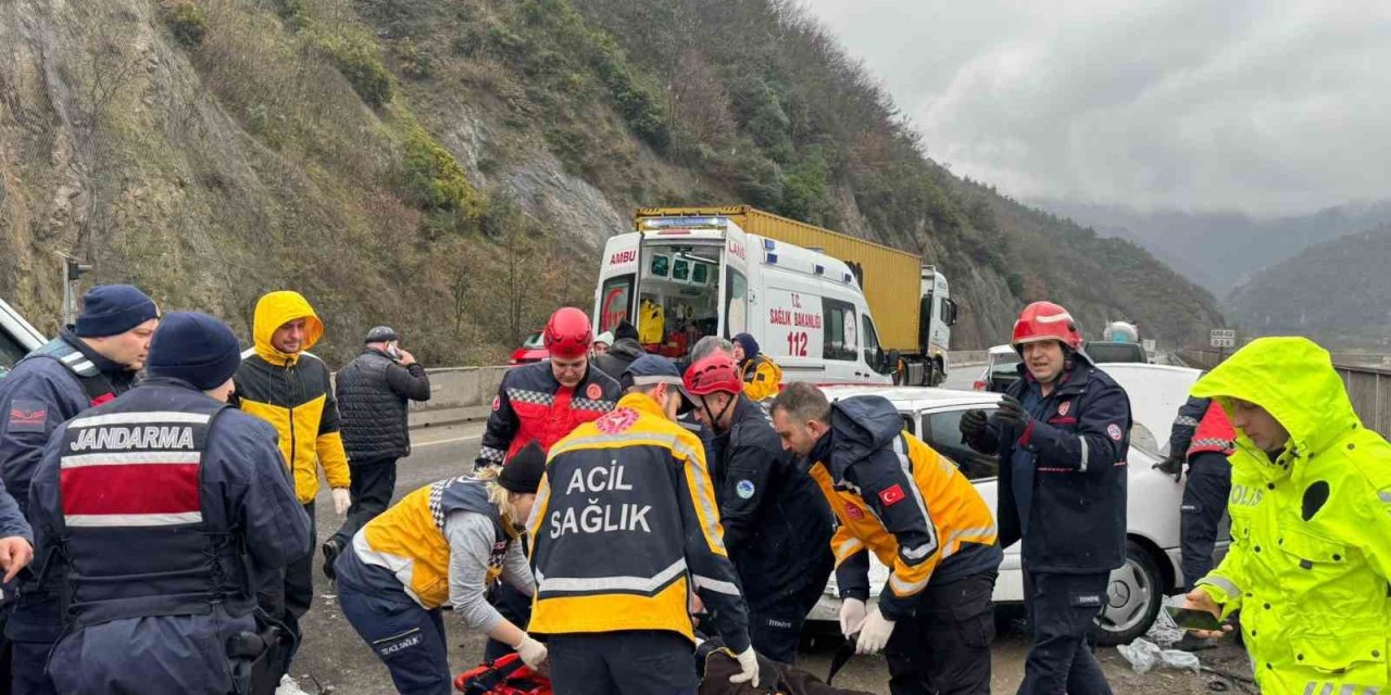 Yaşlı Çifti Kaza Ayırdı