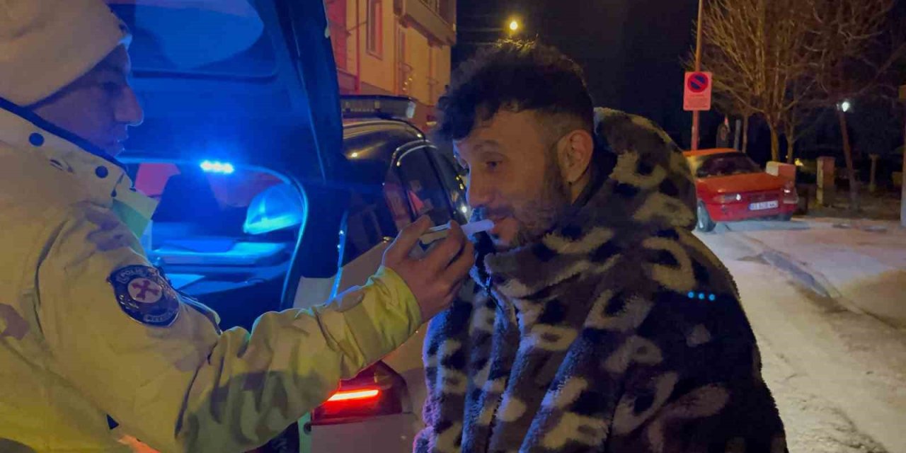 3 Araca Çarpan Alkollü Sürücü: "Ben Kullanmıyordum, Dayım Kullanıyordu"