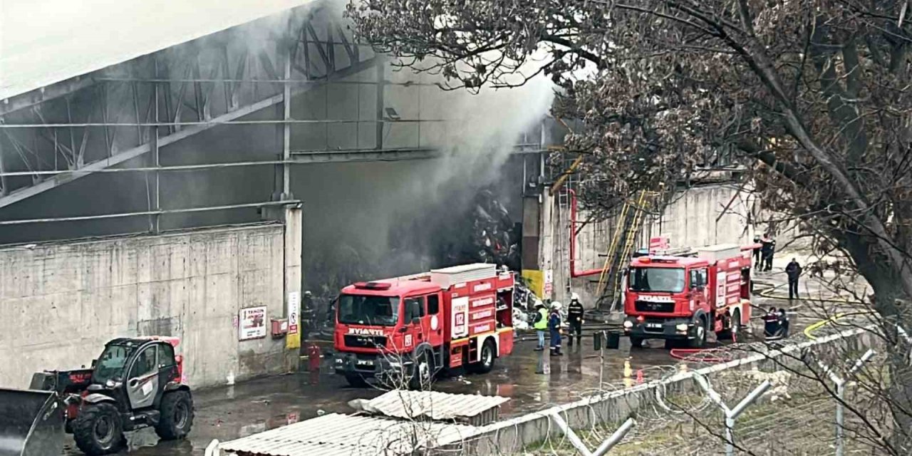 Çimento Fabrikasında Yangın