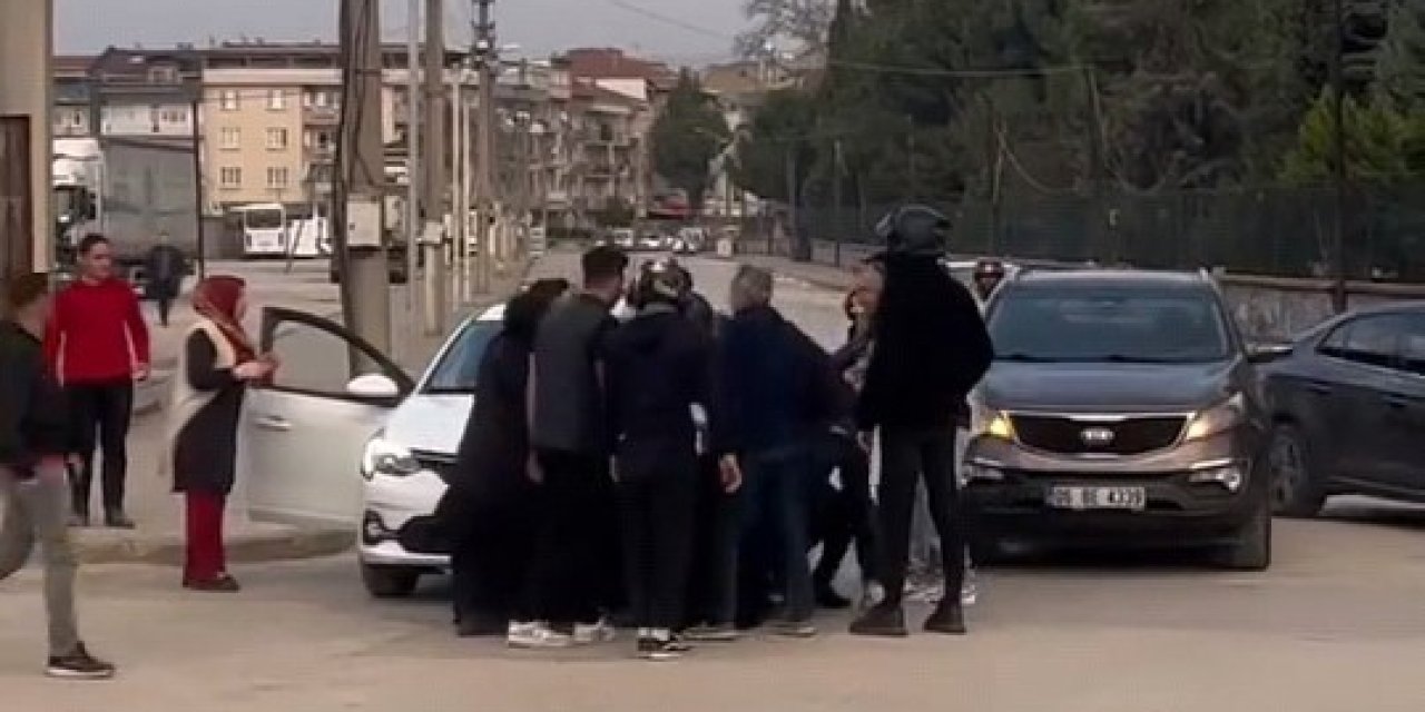 İftar Saati Sürücüler Birbirine Girdi