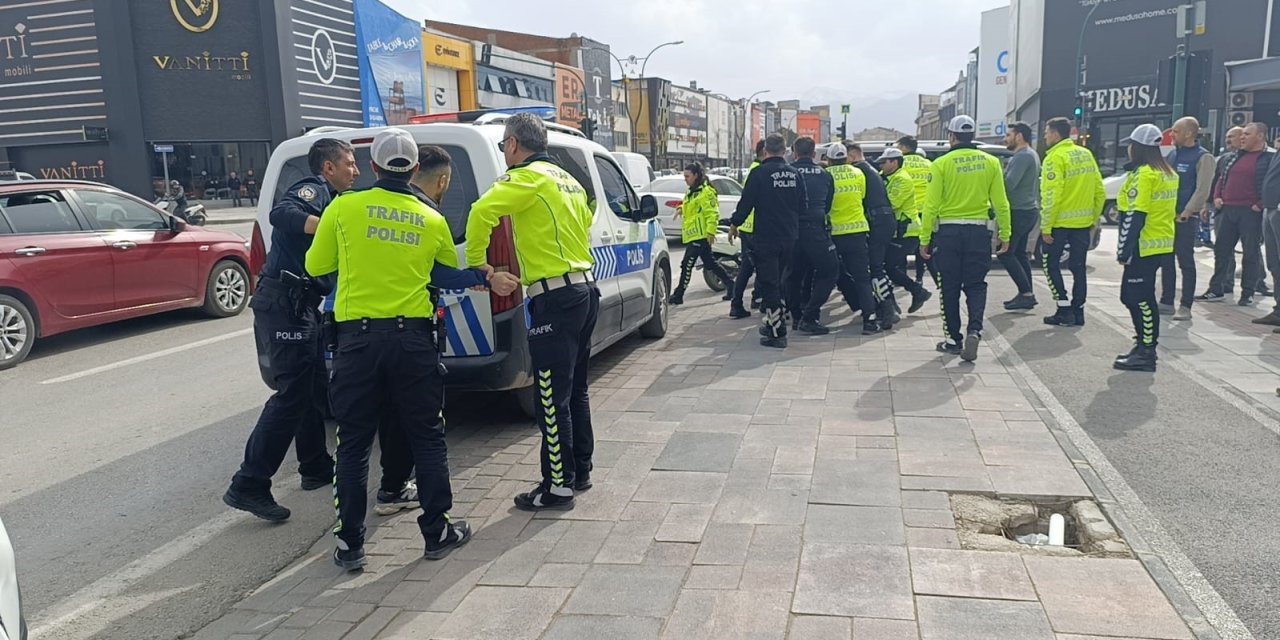 Kasktan Ceza Yedi, Ekiplere Zor Anlar Yaşattı