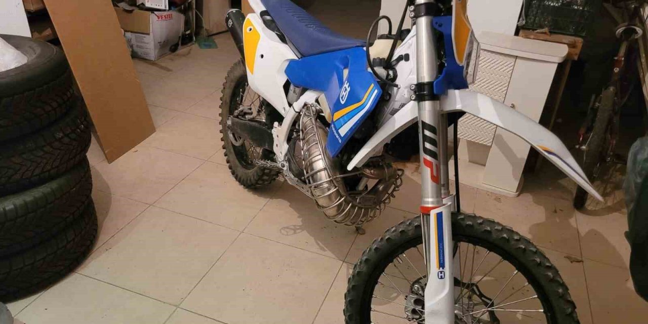 Trafiği Tehlikeye Atan Motosikletli Yakalandı