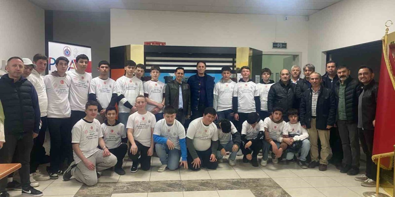 Pısa Sınavına Hazırlanan Öğrenciler İçin İftar Programı