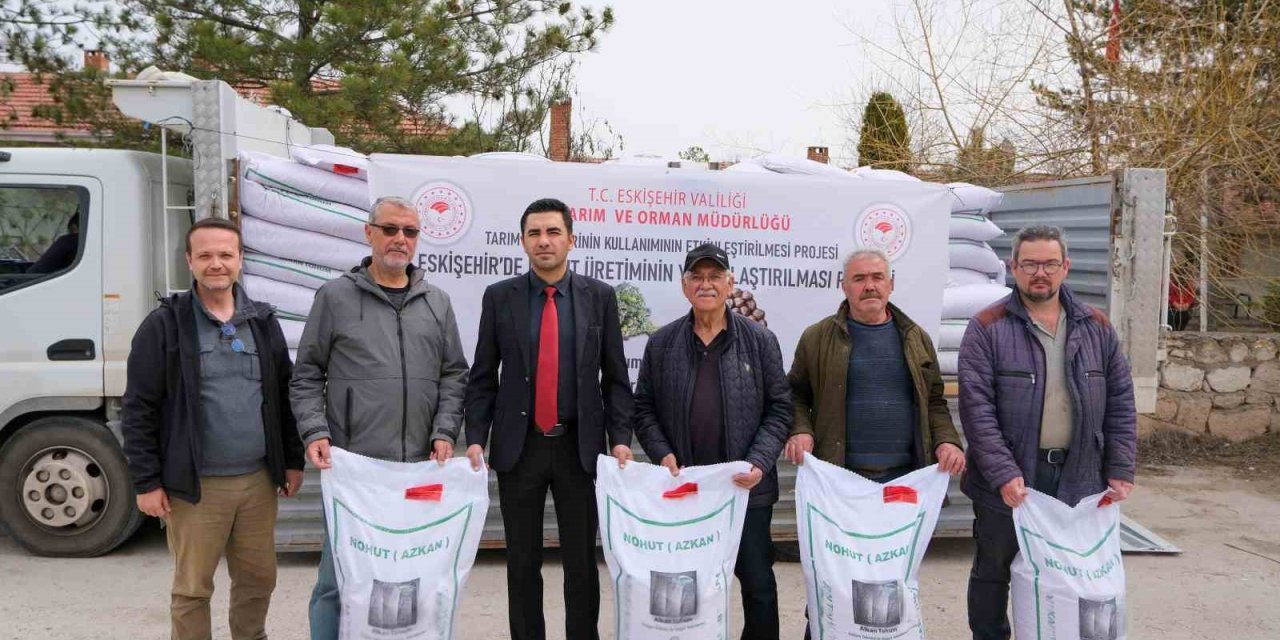 Üreticilere Yüzde 50 Hibeli Nohut Teslimi Devam Ediyor