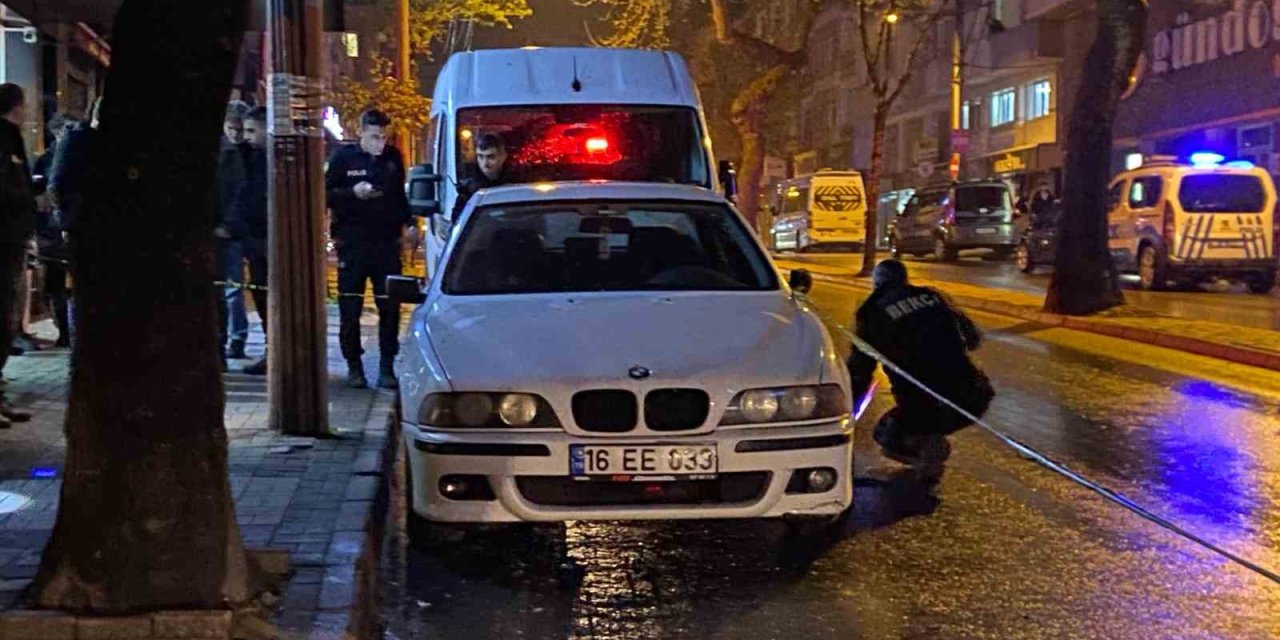 Otomobile Ateş Eden Şahıs Mezarlıkta Yakalandı
