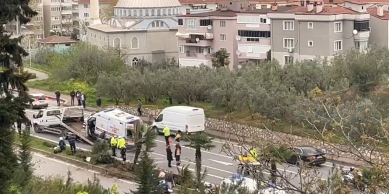 Vakayı Hastaneye Yetiştirmeye Çalışan Ambulans Takla Attı