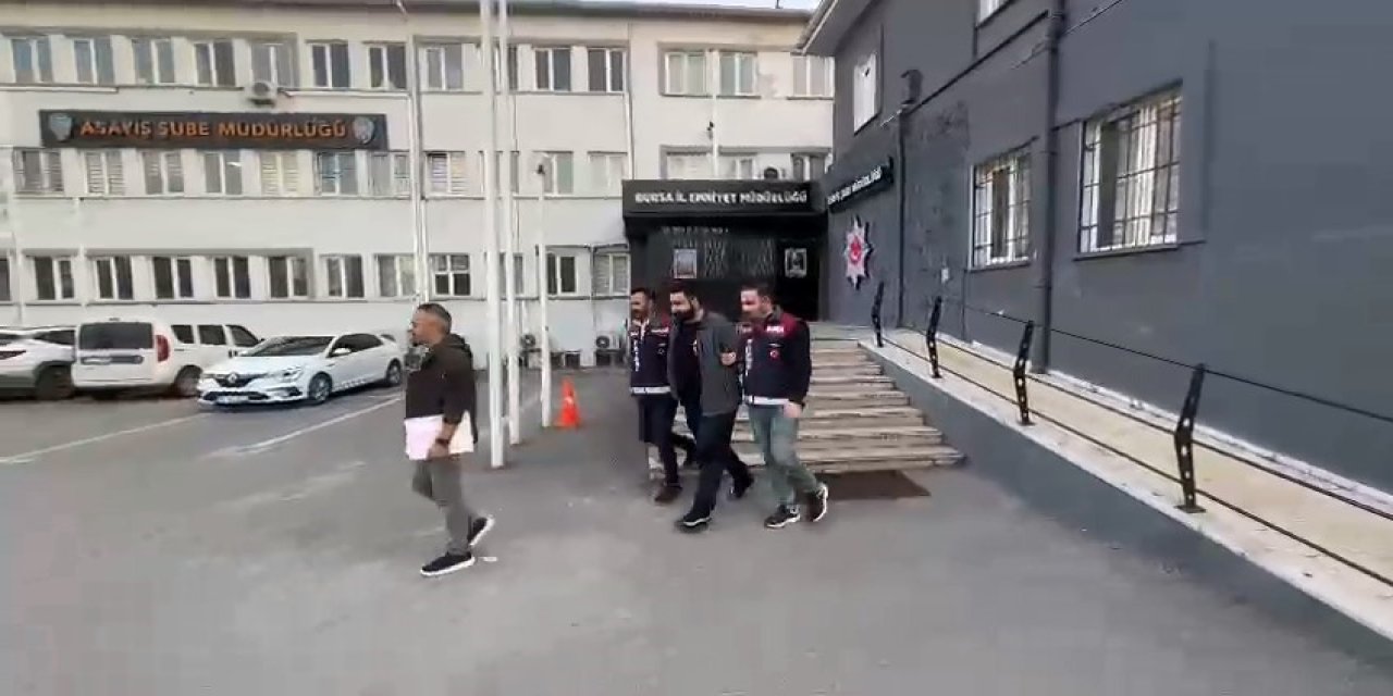 19 Suçtan Aranan Şahıs Yakalandı
