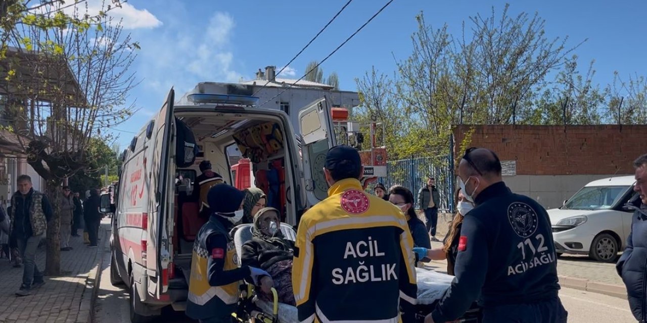 3 Katlı Binadaki Yangında Can Pazarı