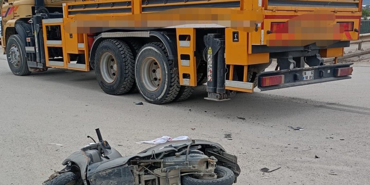 Vinç İle Motosiklet Çarpıştı!