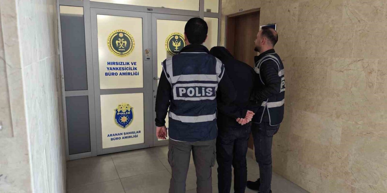 Kamu Kurumundan Hırsızlık Yapan 2 Şüpheli Tutuklandı