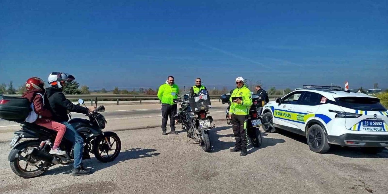 Kurallara Uymayan Motosikletlilere 52 Bin Lira Ceza