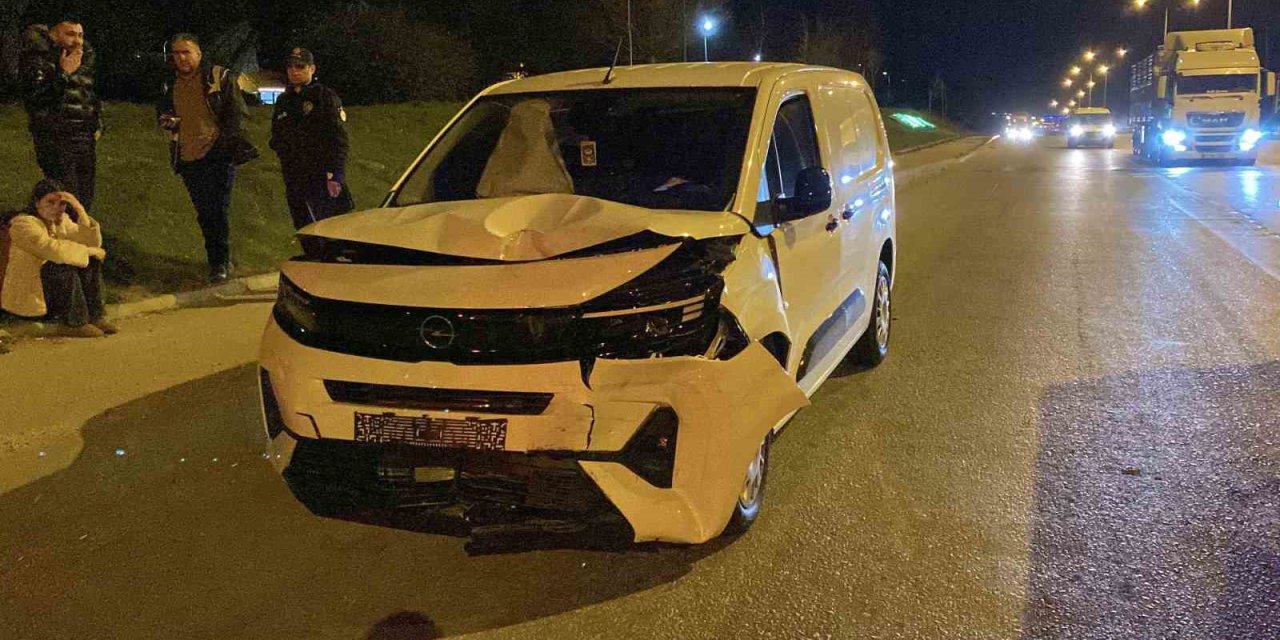 Çocuğunu Kurstan Almaya Giden Sürücü Anne Geçirdiği Kazada Yaralandı