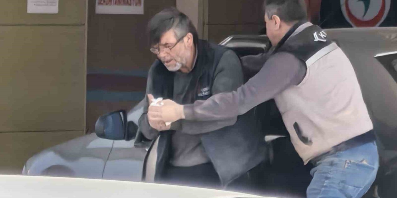 Elini Makineye Kaptıran İşçinin 3 Parmağı Koptu