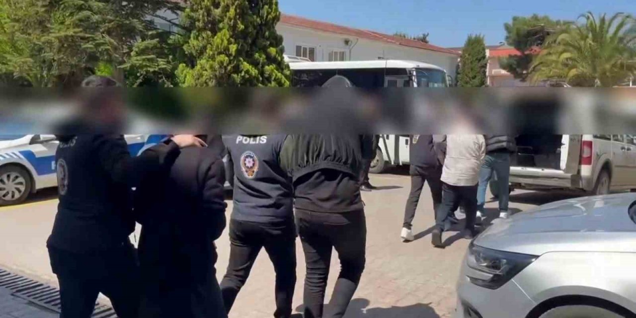 Engelli Vatandaşı 500 Bin TL Dolandıran 4 Şahıs Tutuklandı