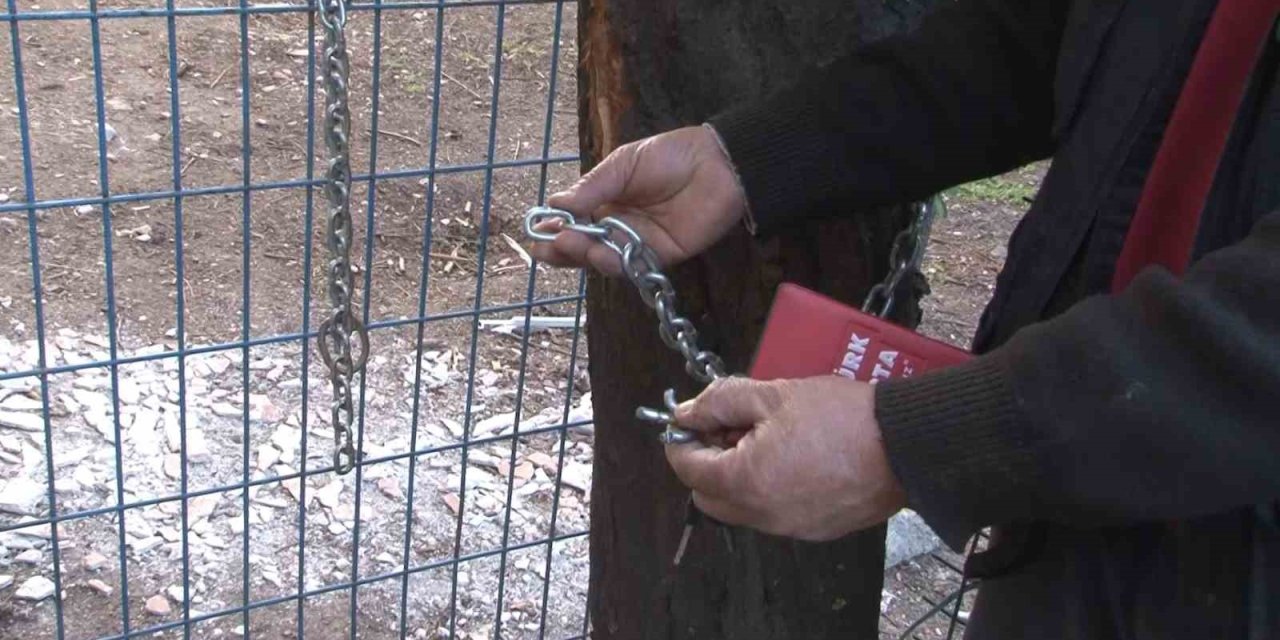 Dört Kilitle Bağladığı Motosikleti Taksiti Biter Bitmez Çalındı